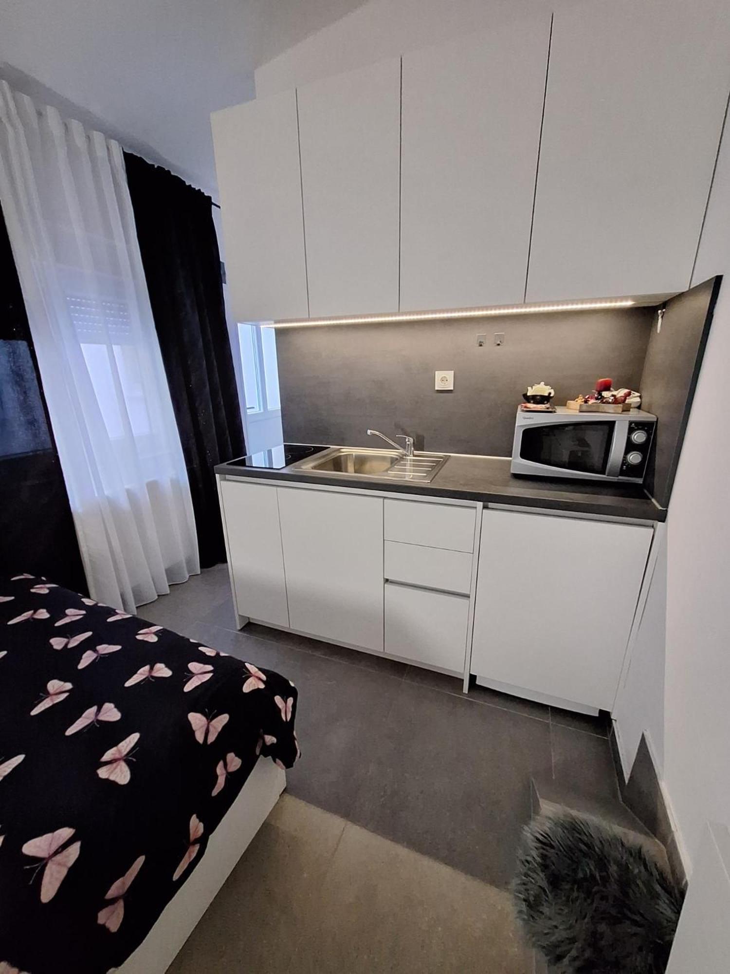 Studio Apartmani Louis I Lola Загреб Экстерьер фото